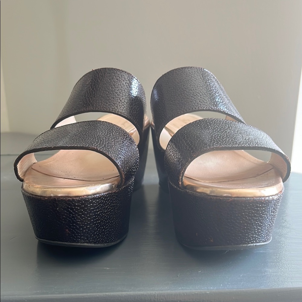 Robert Clergerie brown wedge sandal size 8 - Picture 3 of 10